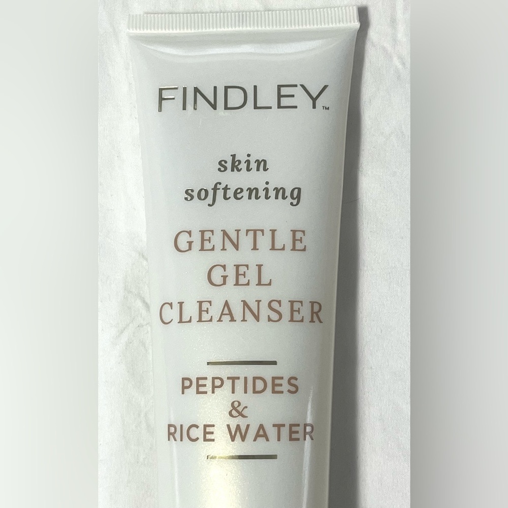 Finley Skin Softening Gentle Gel Cleanser Peptides & Rice Water 5 Fl Oz NEW - Picture 2 of 12